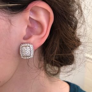 Rhinestone clip on earrings